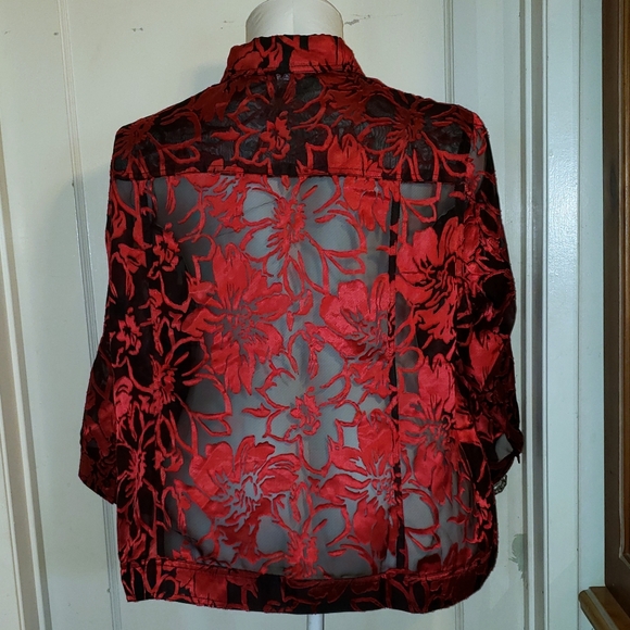 Plus Size Black and red sheer zippered jacket 3X - Picture 3 of 6